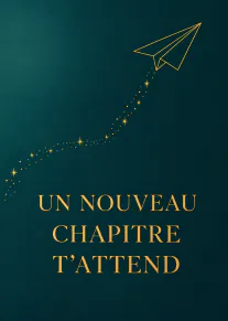 Carte vert pétrole avec avion en papier doré et traînée d’étoiles, portant le message « UN NOUVEAU CHAPITRE T’ATTEND ».