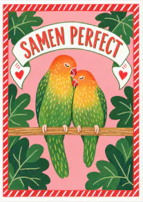 Roze kaart met twee groene en gele papegaaien op een tak, omringd door bladeren en de tekst ‘SAMEN PERFECT’.